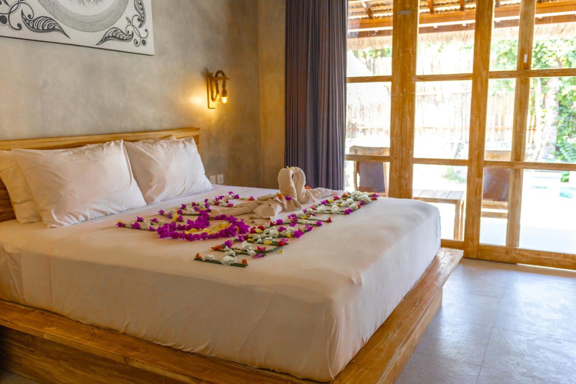 Golden Garuda Cottages Polilit Zewnętrze zdjęcie